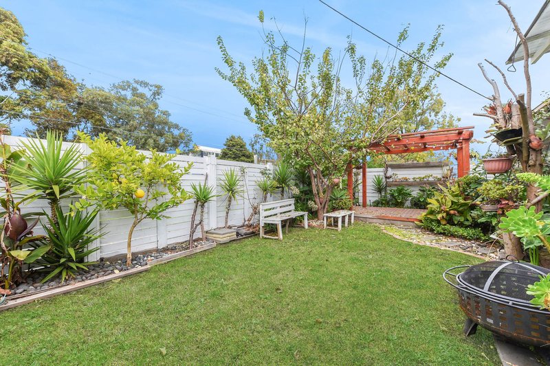 Photo - 1/1535 Heatherton Road, Dandenong North VIC 3175 - Image 7