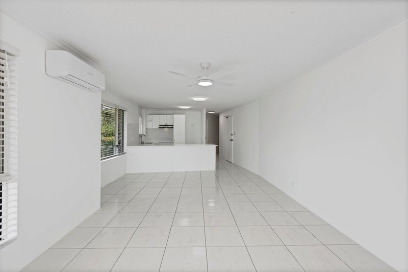 Photo - 1/155-157 Bradman Avenue, Maroochydore QLD 4558 - Image 12