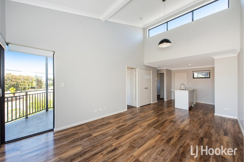 Photo - 11/55 Forrest Street, Mandurah WA 6210 - Image 2