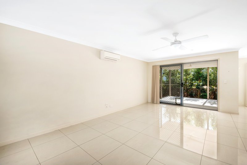 Photo - 11/55 Lacey Road, Carseldine QLD 4034 - Image 5