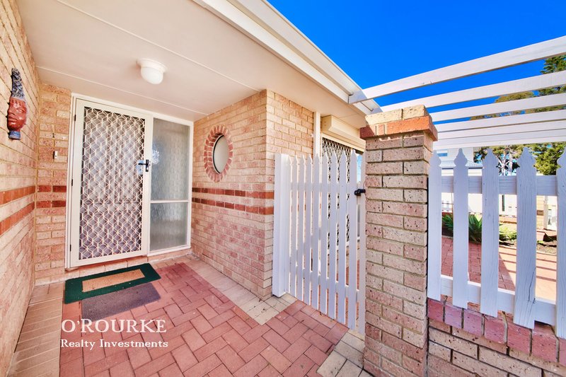 Photo - 1/156 Banksia Street, Tuart Hill WA 6060 - Image 3