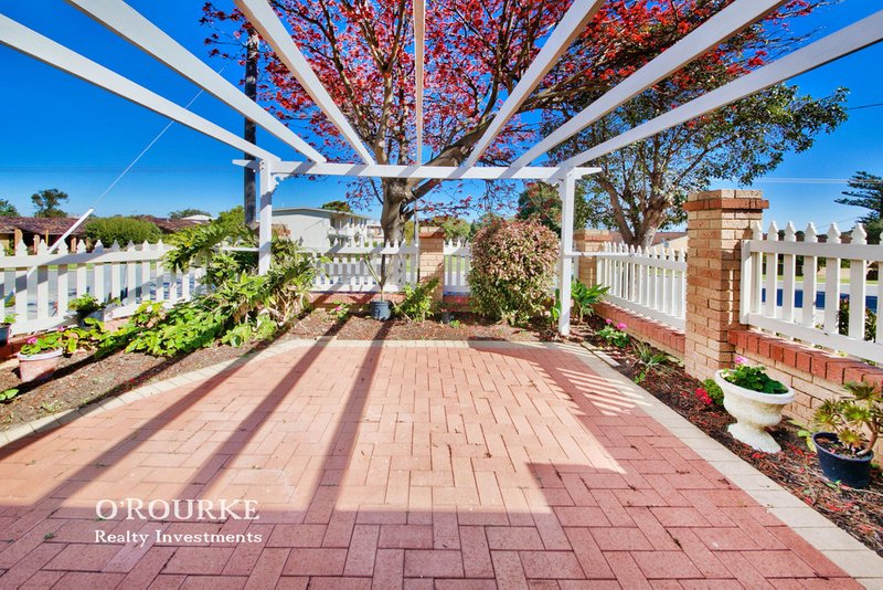 Photo - 1/156 Banksia Street, Tuart Hill WA 6060 - Image 21