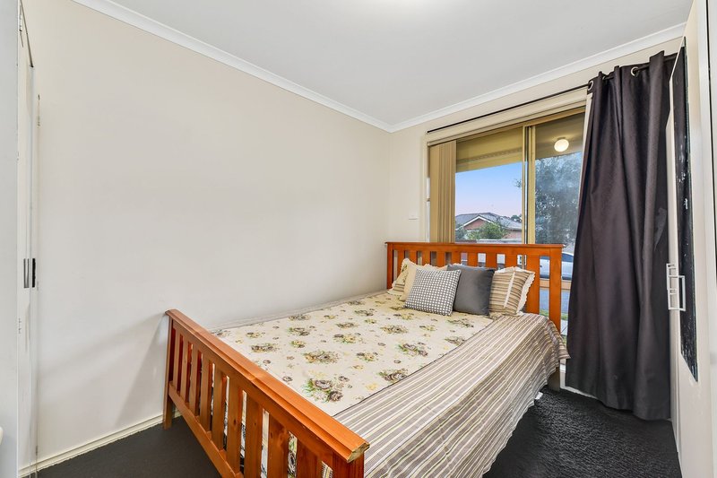 Photo - 1/157 Buckley Street, Noble Park VIC 3174 - Image 5