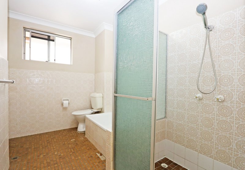 Photo - 1/158-160 Lethbridge Street, Penrith NSW 2750 - Image 6
