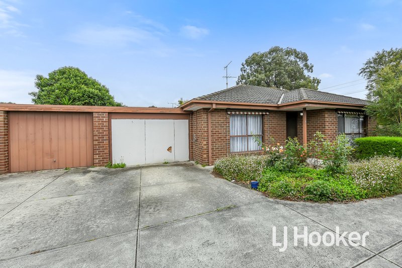 Photo - 1/158 Clarendon Street, Cranbourne VIC 3977 - Image 2