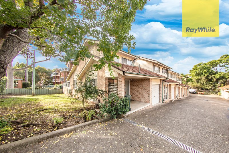 Photo - 1/158 Station Street, Wentworthville NSW 2145 - Image 1