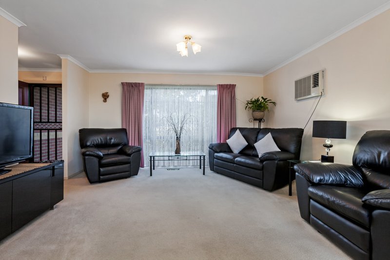 Photo - 11/59 St Vigeons Road, Reservoir VIC 3073 - Image 3