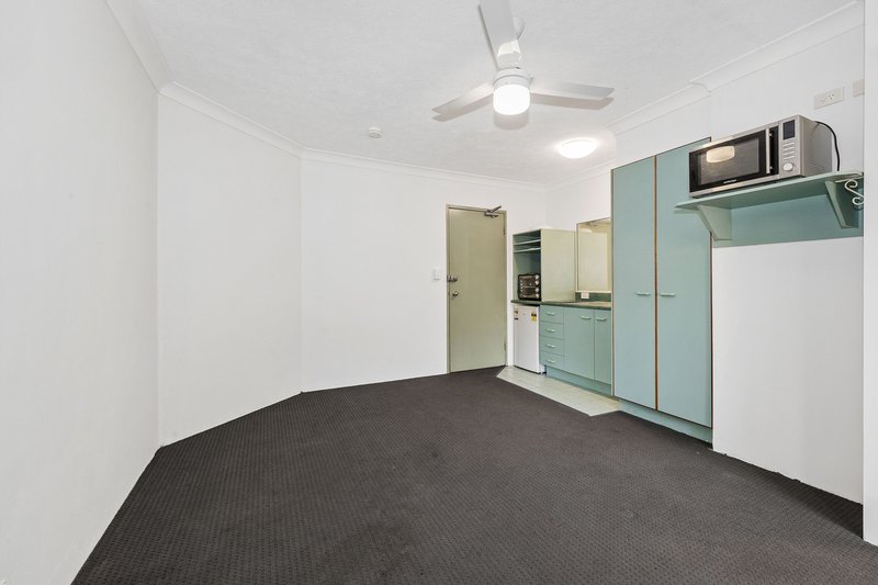 Photo - 11/592 Sandgate Road, Clayfield QLD 4011 - Image 3