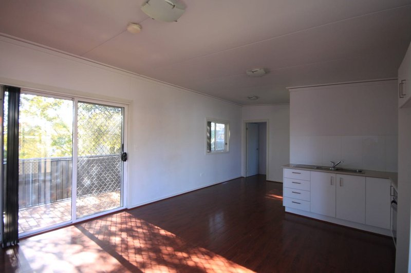 Photo - 115a Carpenter Street, Colyton NSW 2760 - Image 3