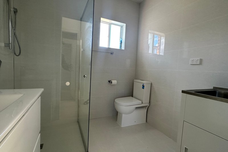 Photo - 115B Delamere Street, Canley Vale NSW 2166 - Image 4