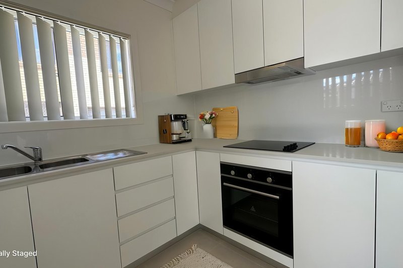 Photo - 115B Delamere Street, Canley Vale NSW 2166 - Image 6