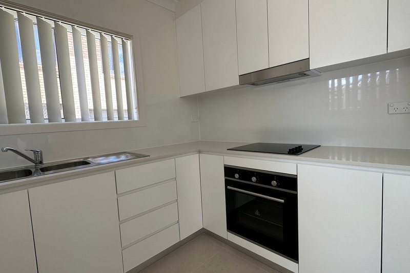 Photo - 115B Delamere Street, Canley Vale NSW 2166 - Image 12