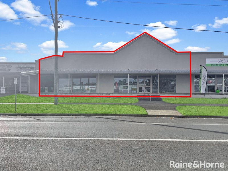 Photo - 115B Lovell Street, Young NSW 2594 - Image 1