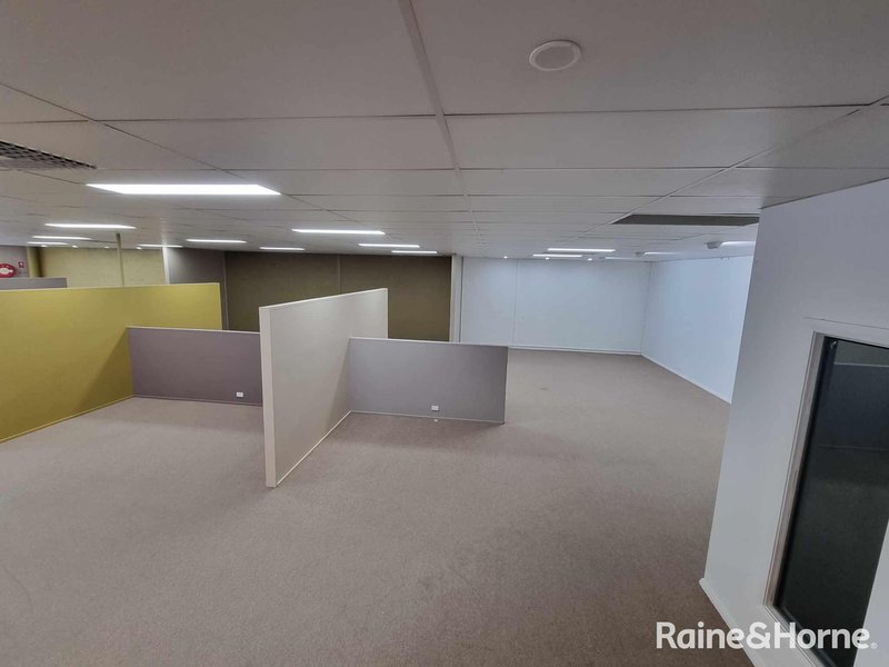 Photo - 115B Lovell Street, Young NSW 2594 - Image 4