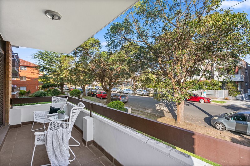 Photo - 1/16-18 Austral Street, Penshurst NSW 2222 - Image 3