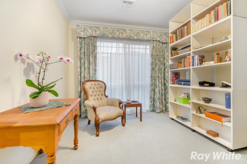 Photo - 1/16-18 Stuart Avenue, Cheltenham VIC 3192 - Image 10