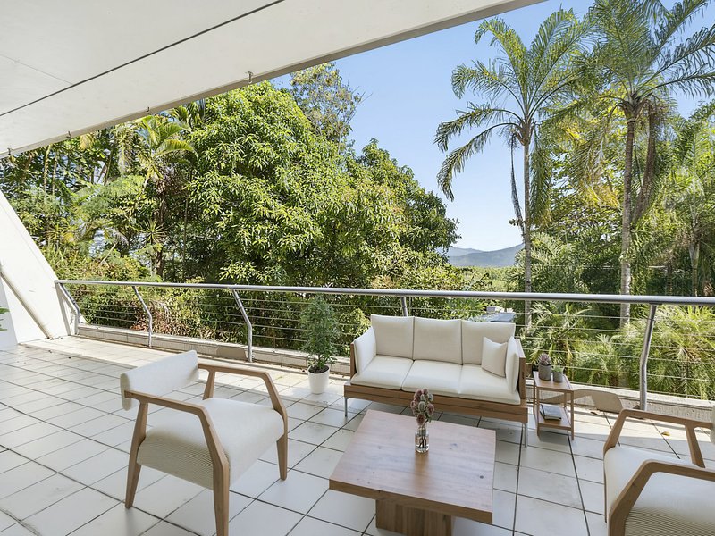Photo - 1/16-20 Ray Street, Yorkeys Knob QLD 4878 - Image 10