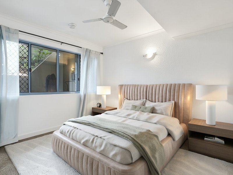 Photo - 1/16-20 Ray Street, Yorkeys Knob QLD 4878 - Image 11