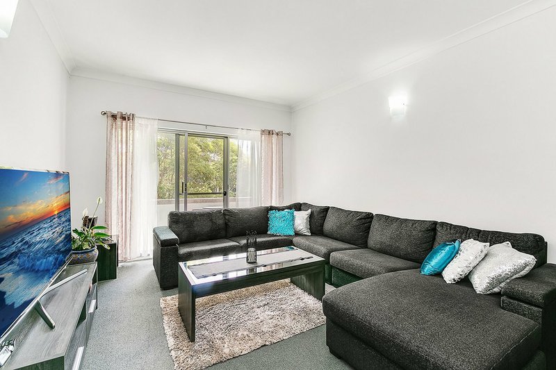 Photo - 11/6-8 Queens Road, Brighton-Le-Sands NSW 2216 - Image 3