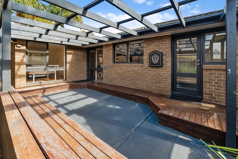 Photo - 1/16 Alder Street, Langwarrin VIC 3910 - Image 9