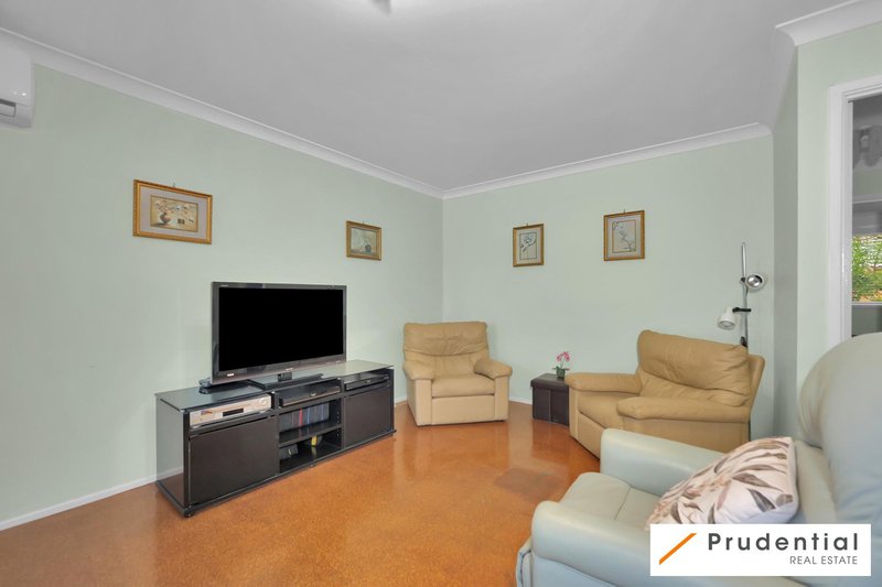 Photo - 1/16 Alderney Street, Minto NSW 2566 - Image 3