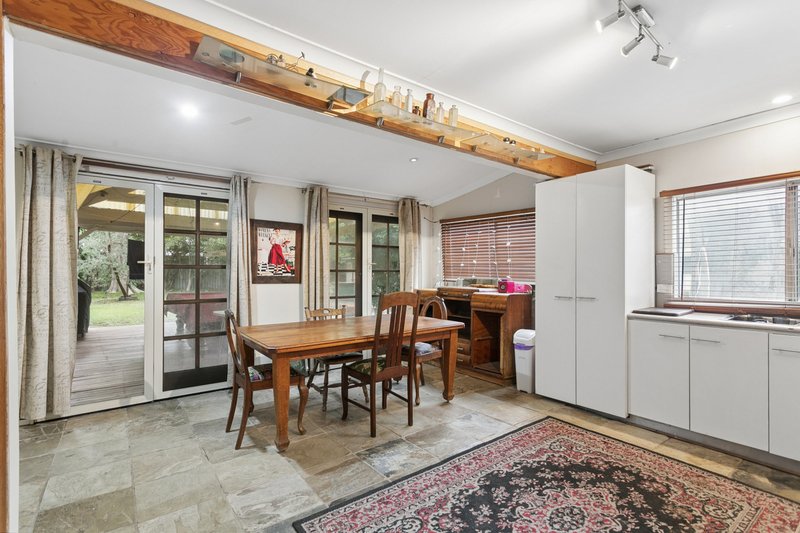 Photo - 116 Anzac Terrace, Bassendean WA 6054 - Image 14