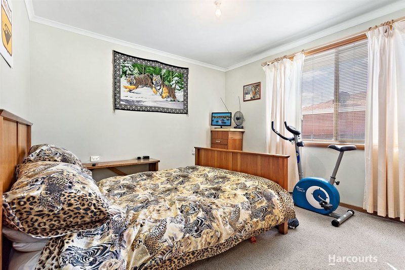 Photo - 1/16 Bishops Drive, Newnham TAS 7248 - Image 5