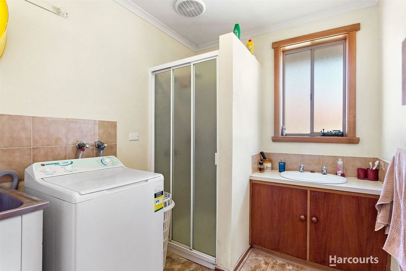 Photo - 1/16 Bishops Drive, Newnham TAS 7248 - Image 6