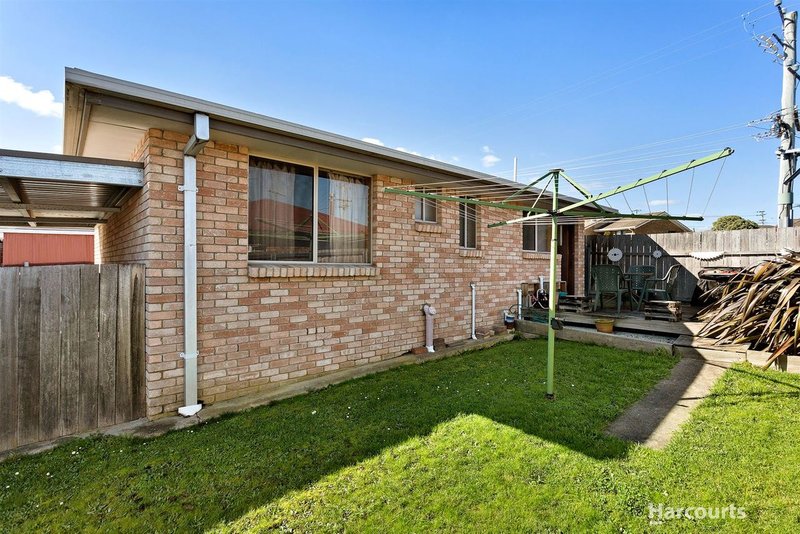 Photo - 1/16 Bishops Drive, Newnham TAS 7248 - Image 9