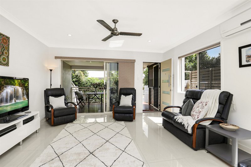 Photo - 1/16 Booligal Street, Carina QLD 4152 - Image 6