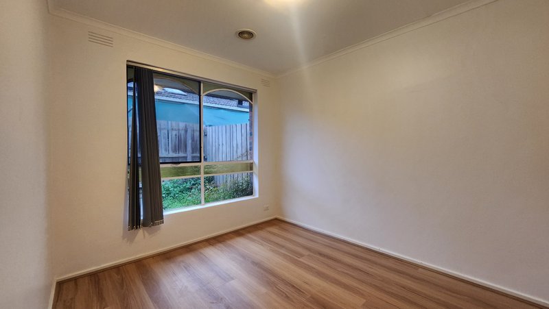 Photo - 1/16 Brady Road, Dandenong North VIC 3175 - Image 3