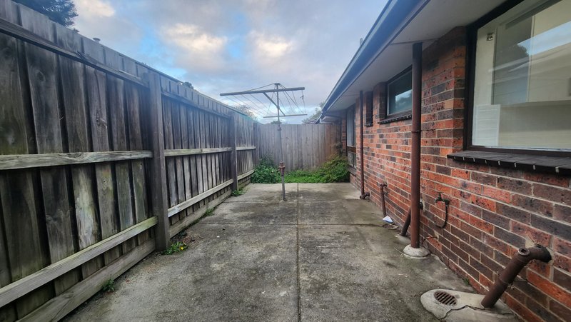 Photo - 1/16 Brady Road, Dandenong North VIC 3175 - Image 7