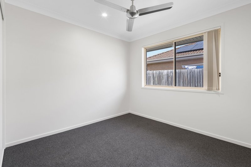 Photo - 1/16 Brittany Court, Gleneagle QLD 4285 - Image 6