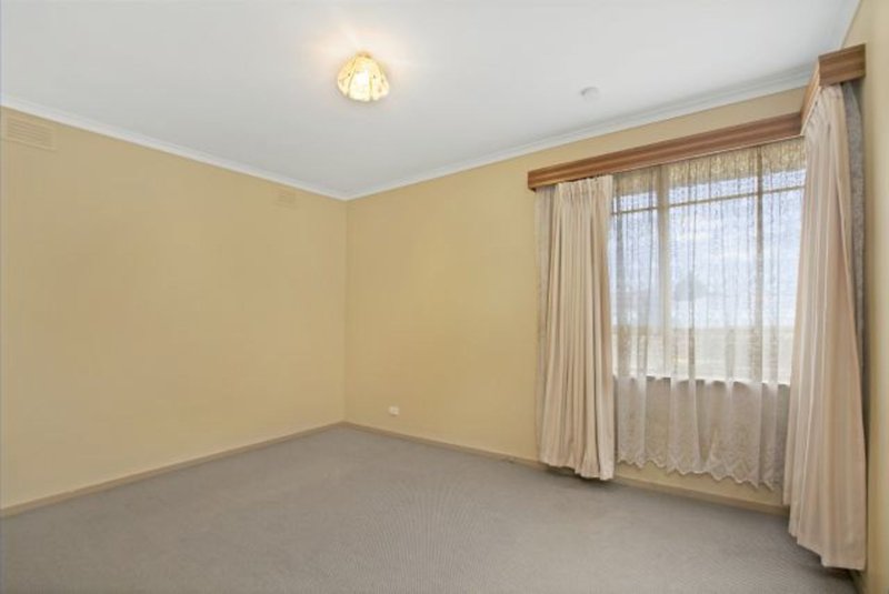 Photo - 116 Broadhurst Avenue, Reservoir VIC 3073 - Image 9