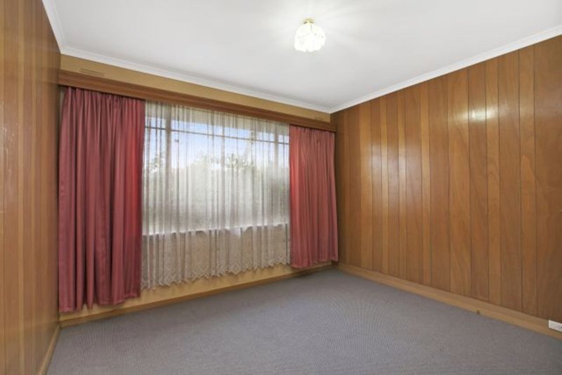 Photo - 116 Broadhurst Avenue, Reservoir VIC 3073 - Image 10