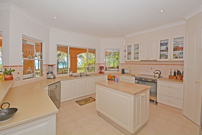 Photo - 116 Burrum Street, Burrum Heads QLD 4659 - Image 14