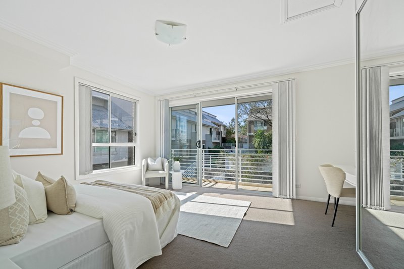 Photo - 1/16 Carson Street, Dundas Valley NSW 2117 - Image 6