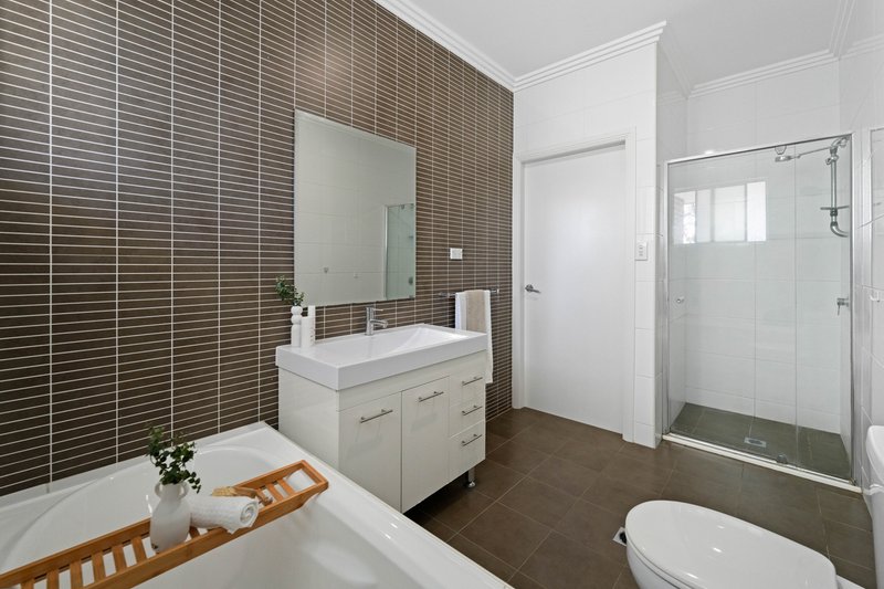 Photo - 1/16 Carson Street, Dundas Valley NSW 2117 - Image 11