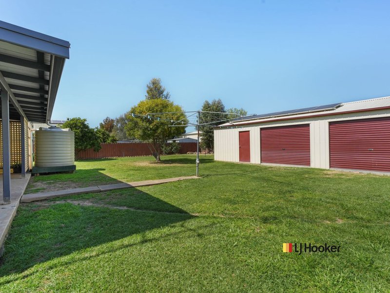 Photo - 116 Commodore Crescent, Narromine NSW 2821 - Image 7