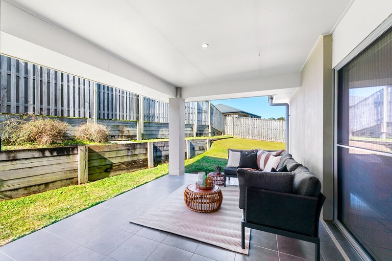 Photo - 116 Coomera Springs Boulevard, Upper Coomera QLD 4209 - Image 20