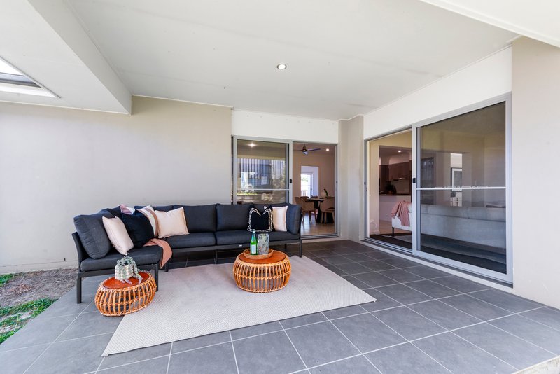 Photo - 116 Coomera Springs Boulevard, Upper Coomera QLD 4209 - Image 21
