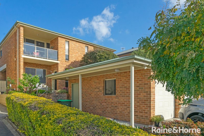 1/16 Crown Street, Belmont NSW 2280