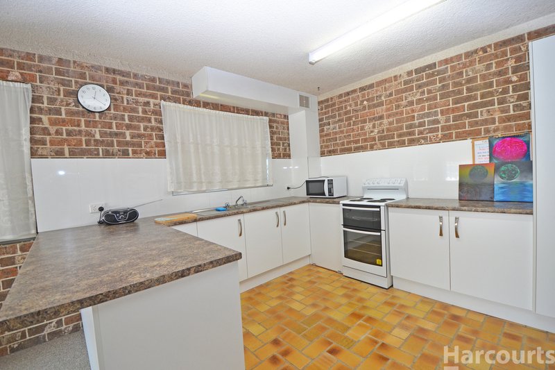 Photo - 1/16 Denehurst Place, Port Macquarie NSW 2444 - Image 4