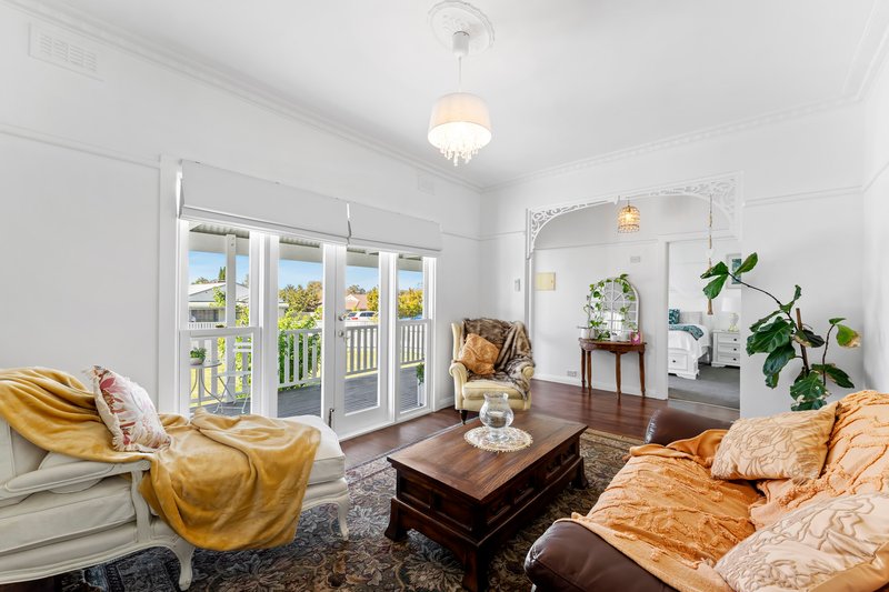 Photo - 1/16 Farnham Road, Bayswater VIC 3153 - Image 3