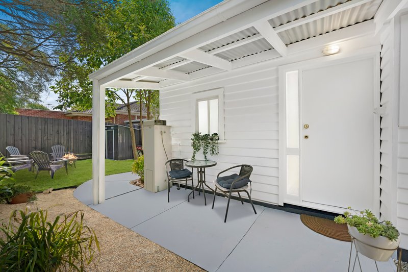 Photo - 1/16 Farnham Road, Bayswater VIC 3153 - Image 11