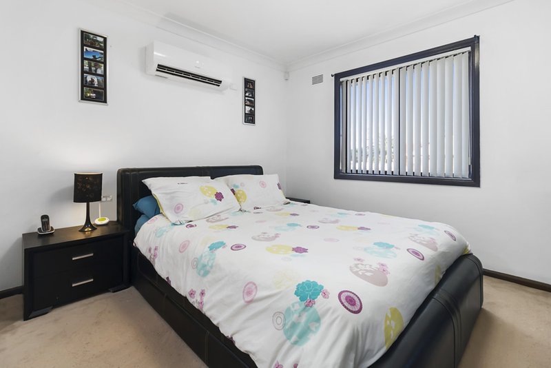 Photo - 116 Gabo Crescent, Sadleir NSW 2168 - Image 5