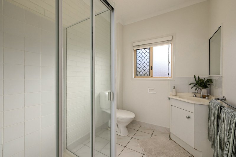 Photo - 11/6 Grantala Street, Manoora QLD 4870 - Image 7