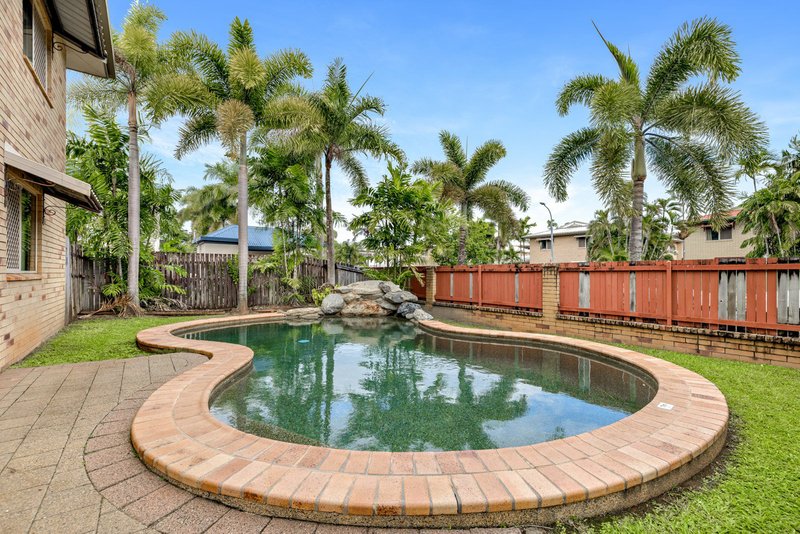Photo - 11/6 Grantala Street, Manoora QLD 4870 - Image 8