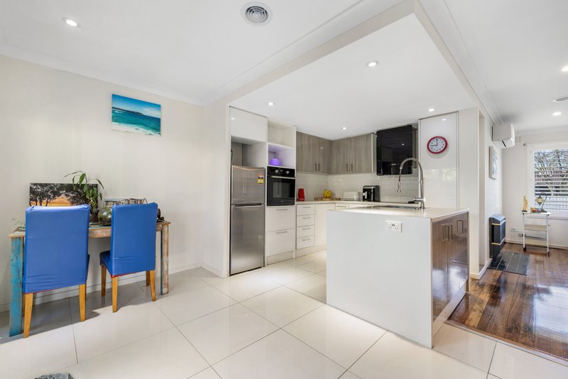 Photo - 1/16 Harwell Road, Ferntree Gully VIC 3156 - Image 5