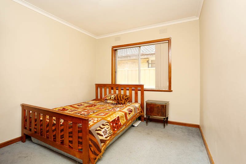 Photo - 1/16 Larch Street, Thomastown VIC 3074 - Image 7